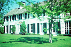 hull-house-240