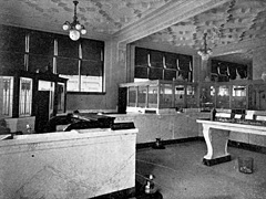 kzoobldgbank-240