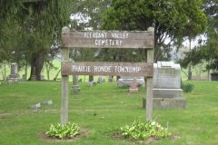 pleasant-valley-sign-240
