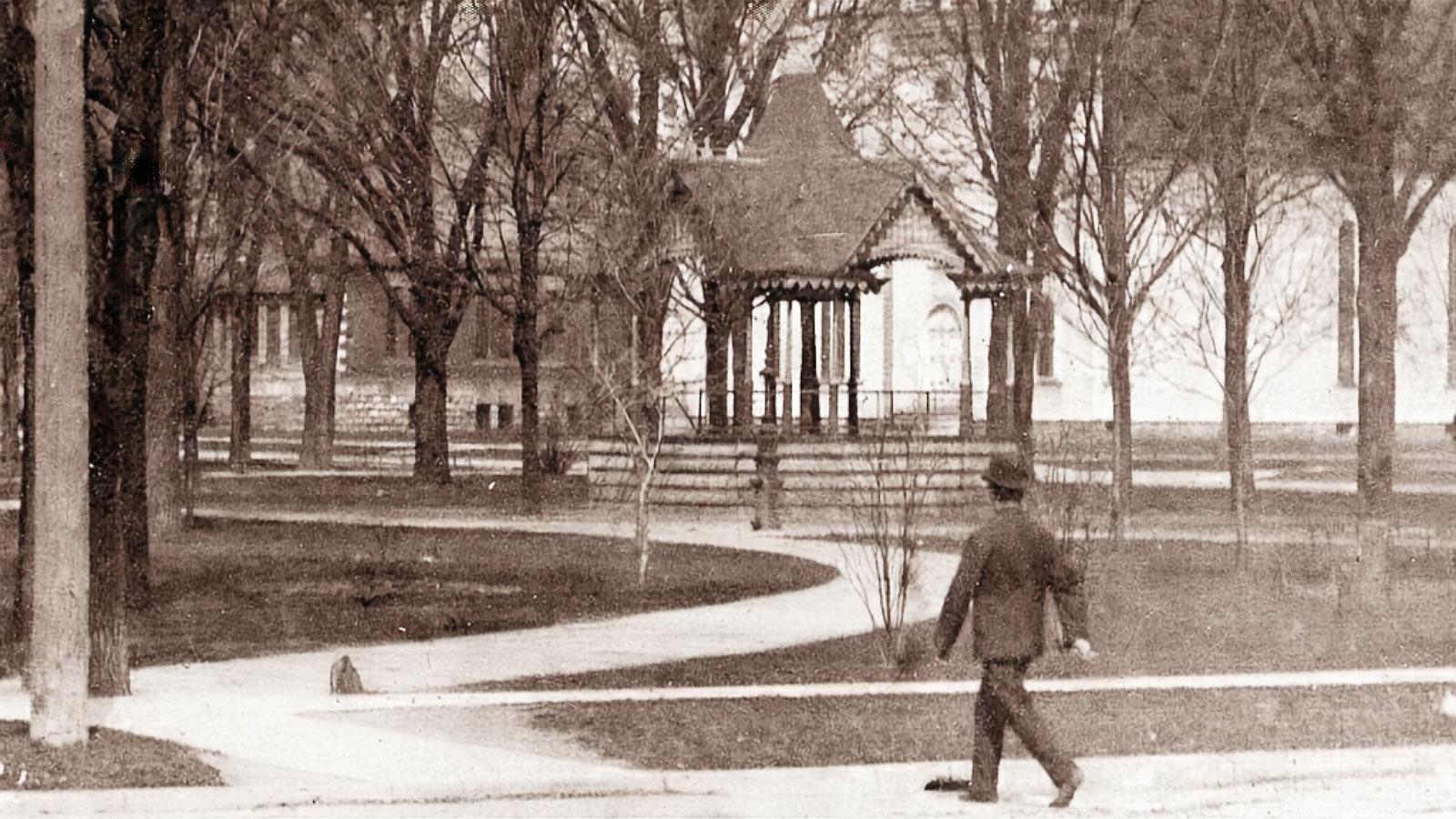 bronson-park-004-detail-1600