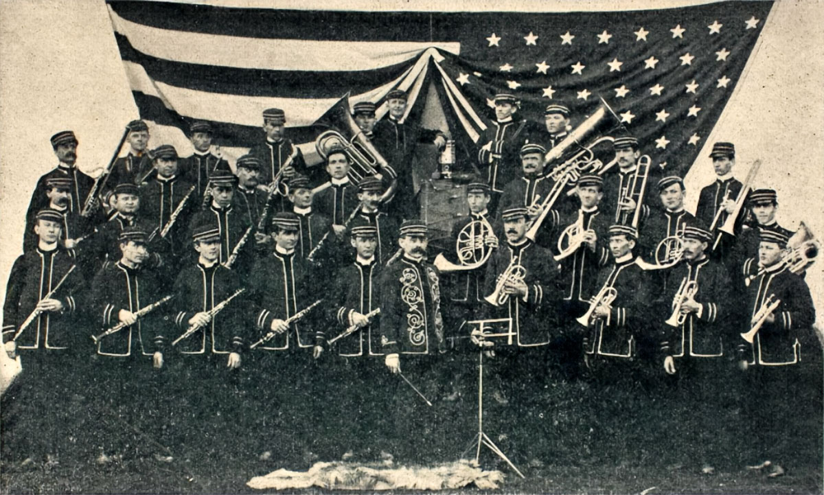 wallace-circus-band-1901-1200.jpg