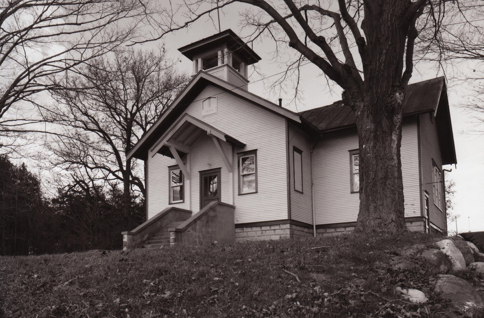 oshtemo-chamberlin-school-p-1296-1600