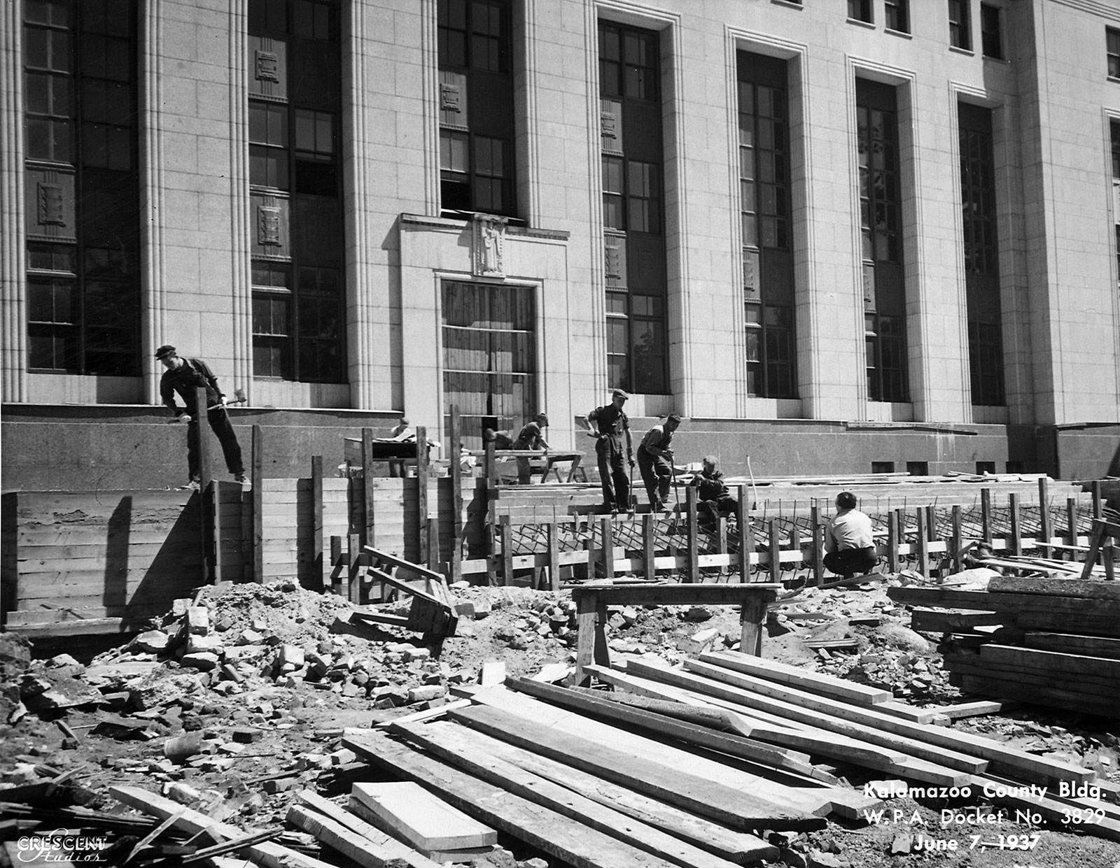 kalamazoo-county-building-1937-06-wmu-archives-1600.jpg