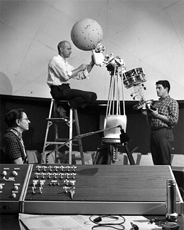planetarium-1-380.jpg