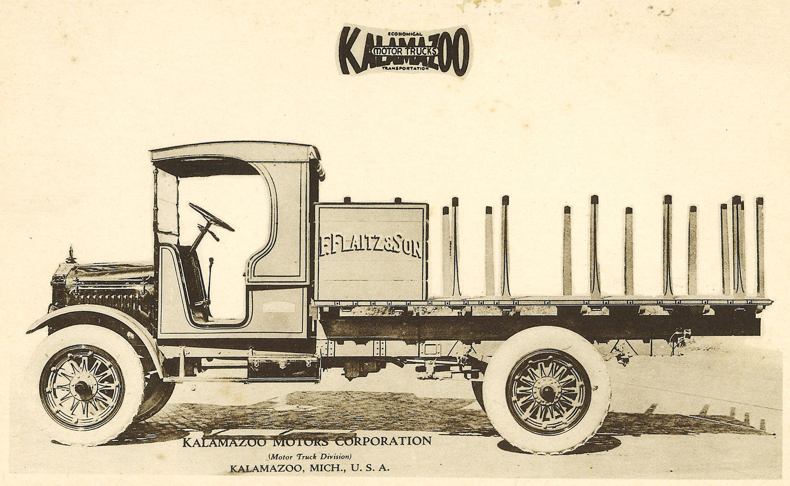 wmu-kalamazoo-truck-0947_001-1600.jpg